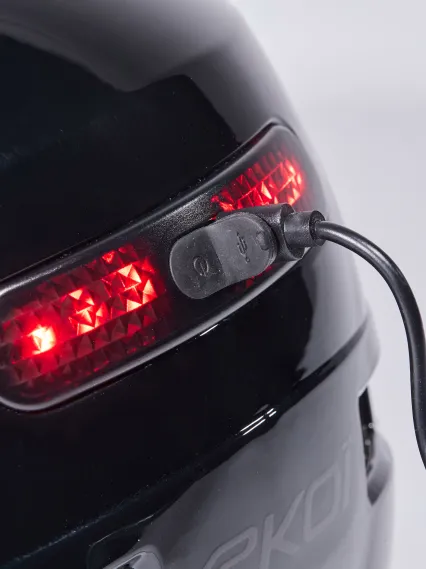 Casque urbain EKOI CITY STYLE Noir Ecran Bande Cuir Ambre Noir