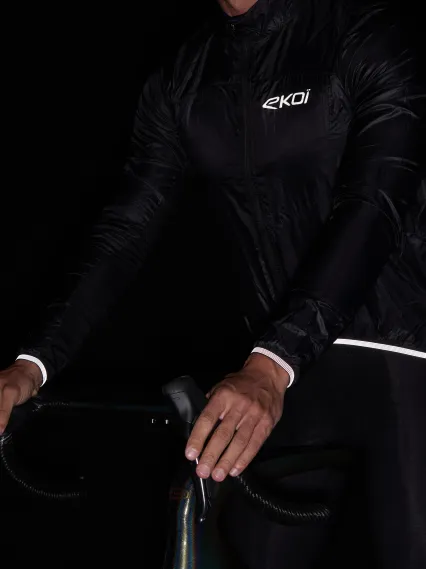 Veste coupe vent EKOI Perf WINDPROOF LIGHT POCKET Noir