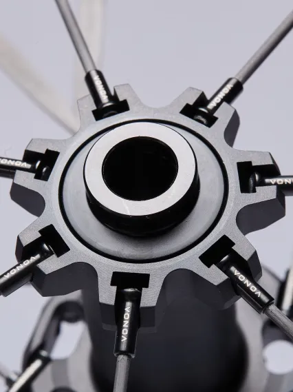 Paire de Roues EKOI Carbone 50mm Full Black Shimano Light