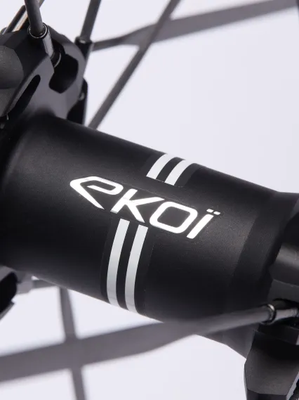 Paire de Roues EKOI Carbone 50mm Full Black Shimano White