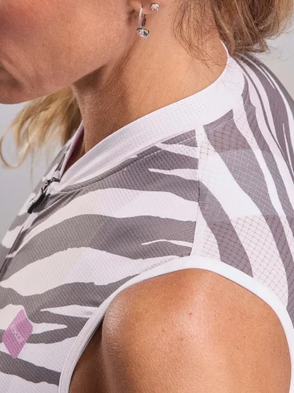 Maillot femme EKOI Perf ZEBRA sans manches Beige