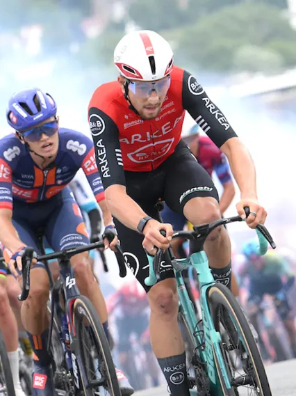 Casque EKOI Racing R-AERO Proteam ARKEA B&B Hotels