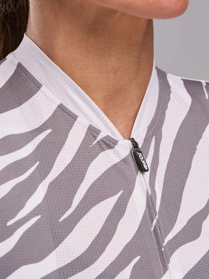 Maillot femme EKOI Perf ZEBRA sans manches Beige