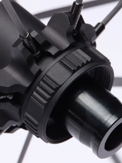 Paire de Roues EKOI Carbone 50mm Full Black Shimano White