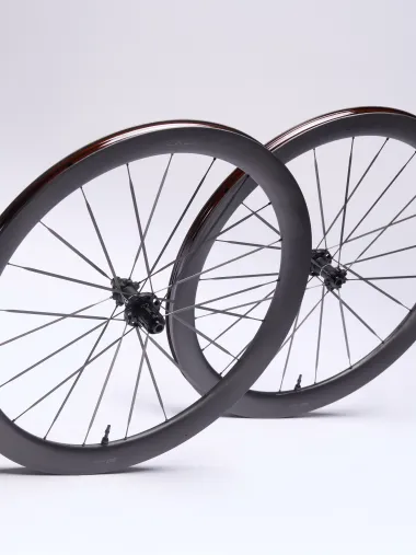 Paire de Roues EKOI Carbone 50mm Full Black Shimano Silver