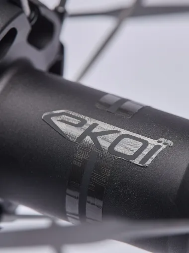 Paire de Roues EKOI Carbone 50mm Full Black Shimano Light